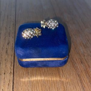 NEVER WORN Pineapple earring!!!!